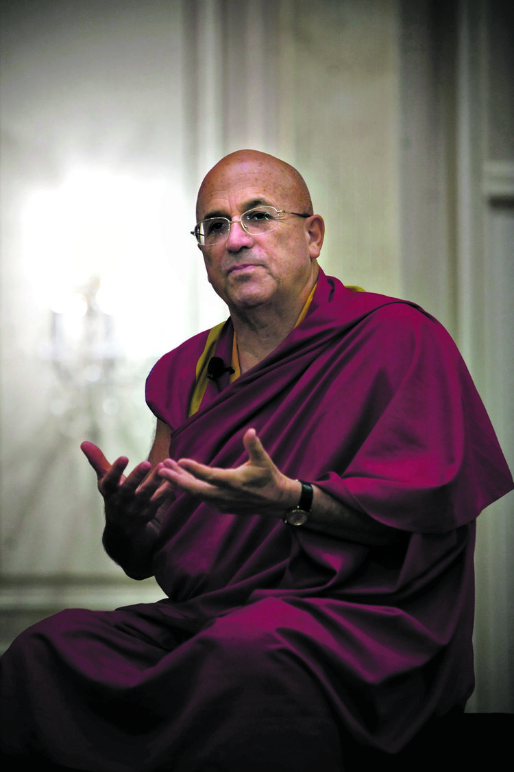 Matthieu Ricard : «Que l’on arrête de nous tanner en disant que les gens sont naturellement méﬁants !»
