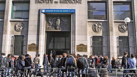 Des étudiants en médecine alertent sur l'influence des laboratoires