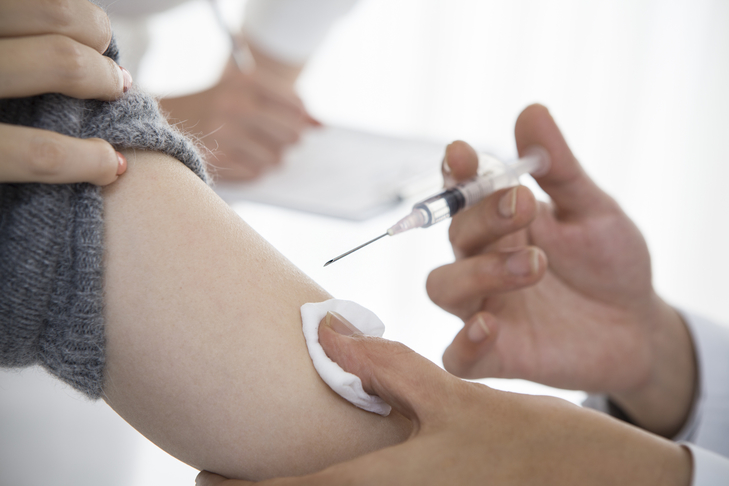 « Faut-il supprimer la vaccination obligatoire en France ? »