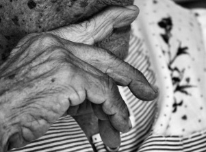 Vaccin contre la grippe pour les personnes âgées, il donnerait plus de décès qu’il ne protège