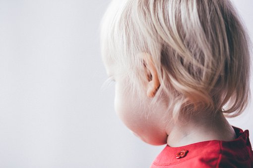 Enfant cheveux