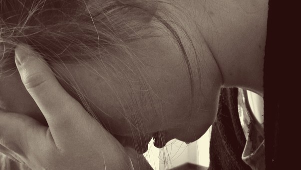 Femme triste