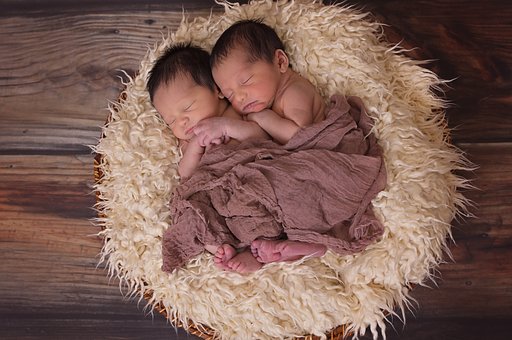 Les bébés OGM chinois ont une espérance de vie réduite par la mutation génétique