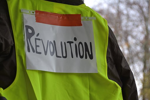 Des manifestations un peu partout dans le monde