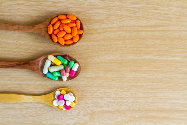 medicament-pilule-capsule_1388-256