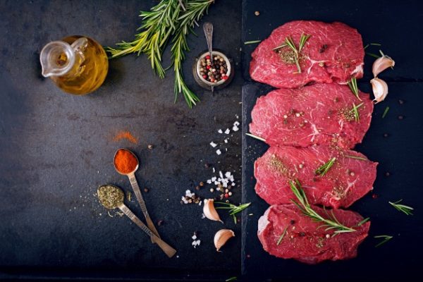 La consommation de viande rouge accroit le risque de cancer du sein