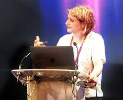 Une information judiciaire ouverte contre Karine Lacombe